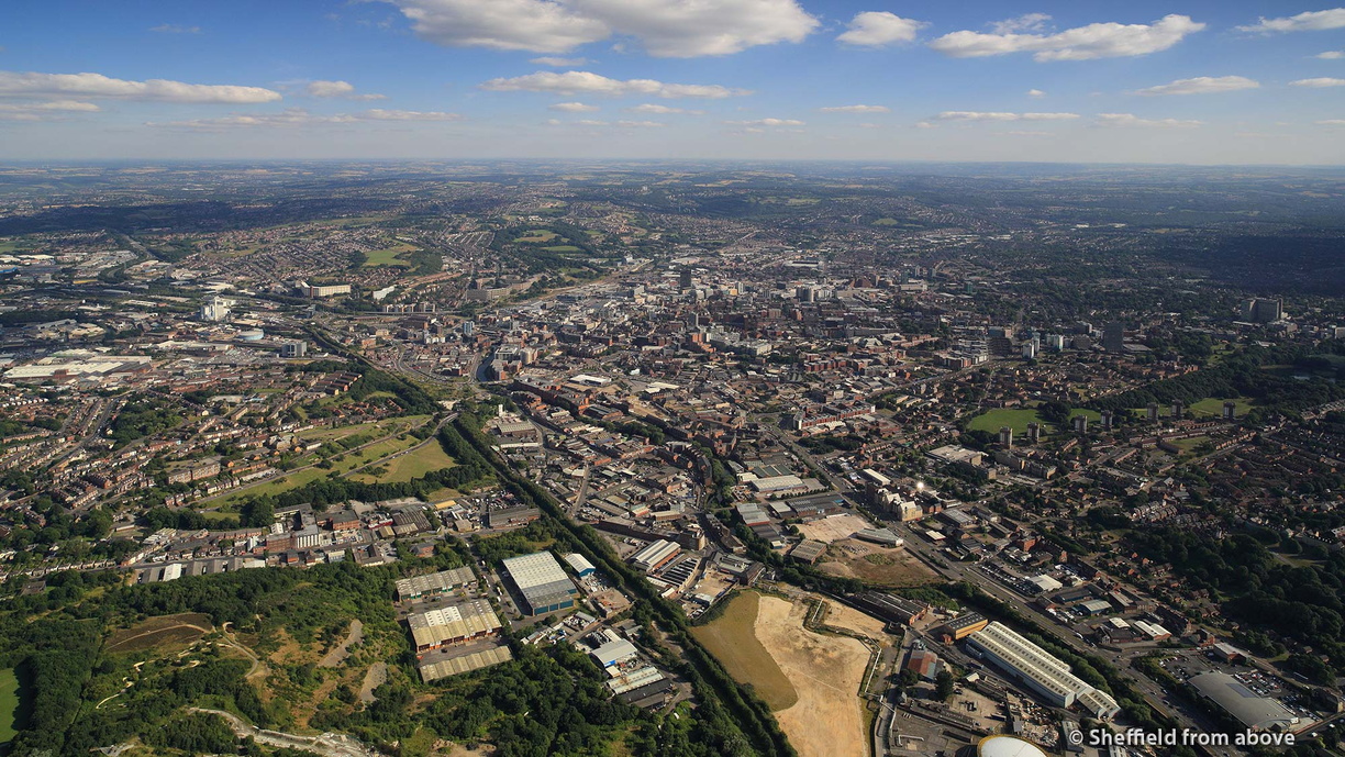 Sheffield_from_above_ic20460.jpg